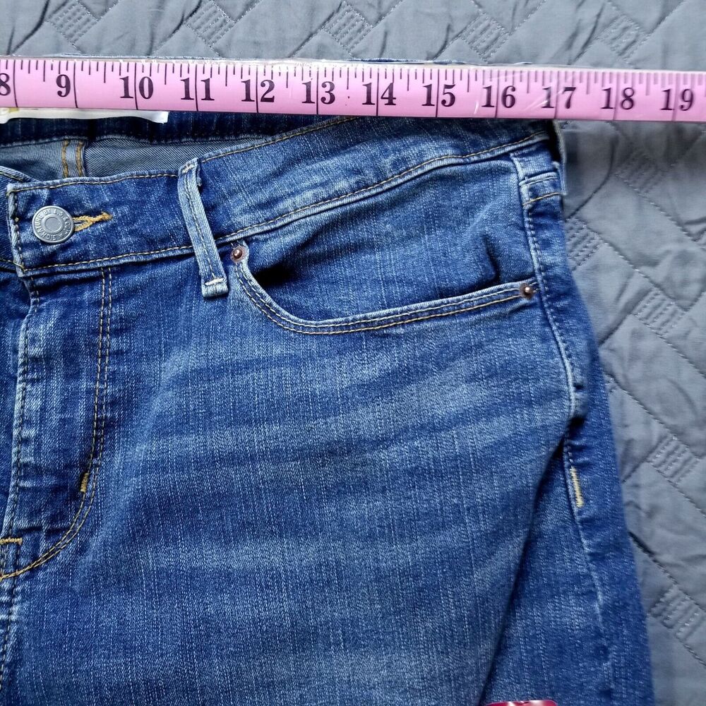 Levis Signature Jeans Womens 16M 33x32 Blue Mid Rise Bootcut Dark Wash Denim - Picture 3 of 12